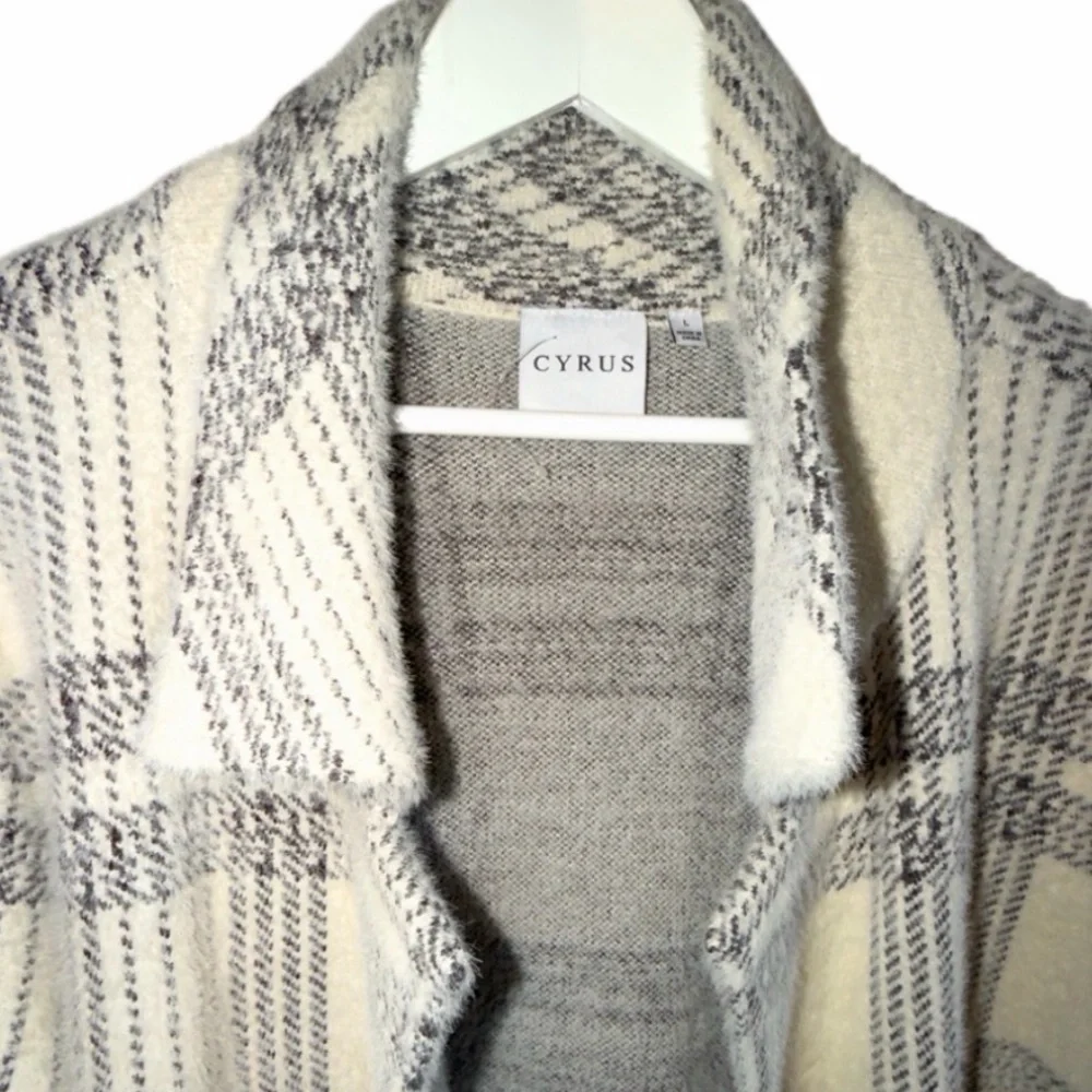 NWT! Cyrus Open Plaid Mink Sweater Coat Large Longline Contemporary Warm Pockets